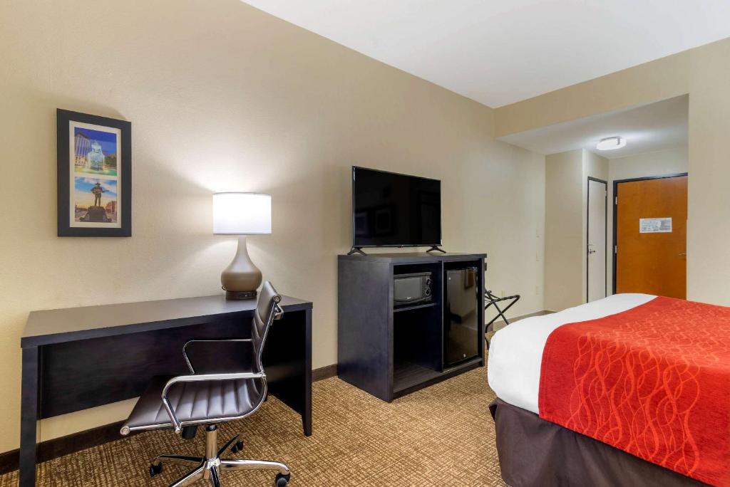 Comfort Inn & Suites Montgomery Eastchase image 11