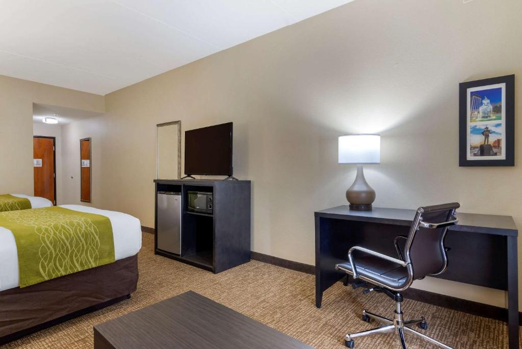 Comfort Inn & Suites Montgomery Eastchase image 21